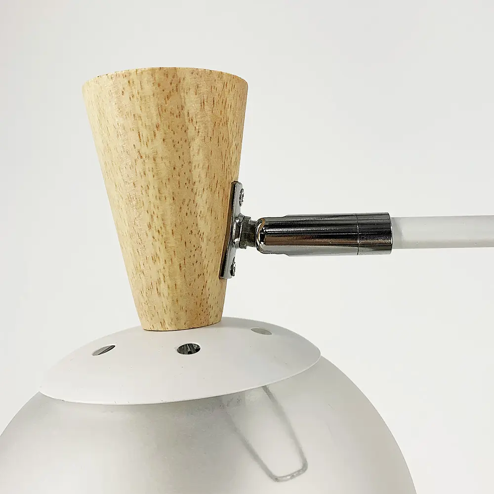 Біла люстра на 5 плафонів з елементами дерева Line.F 51899/5 - фото 6