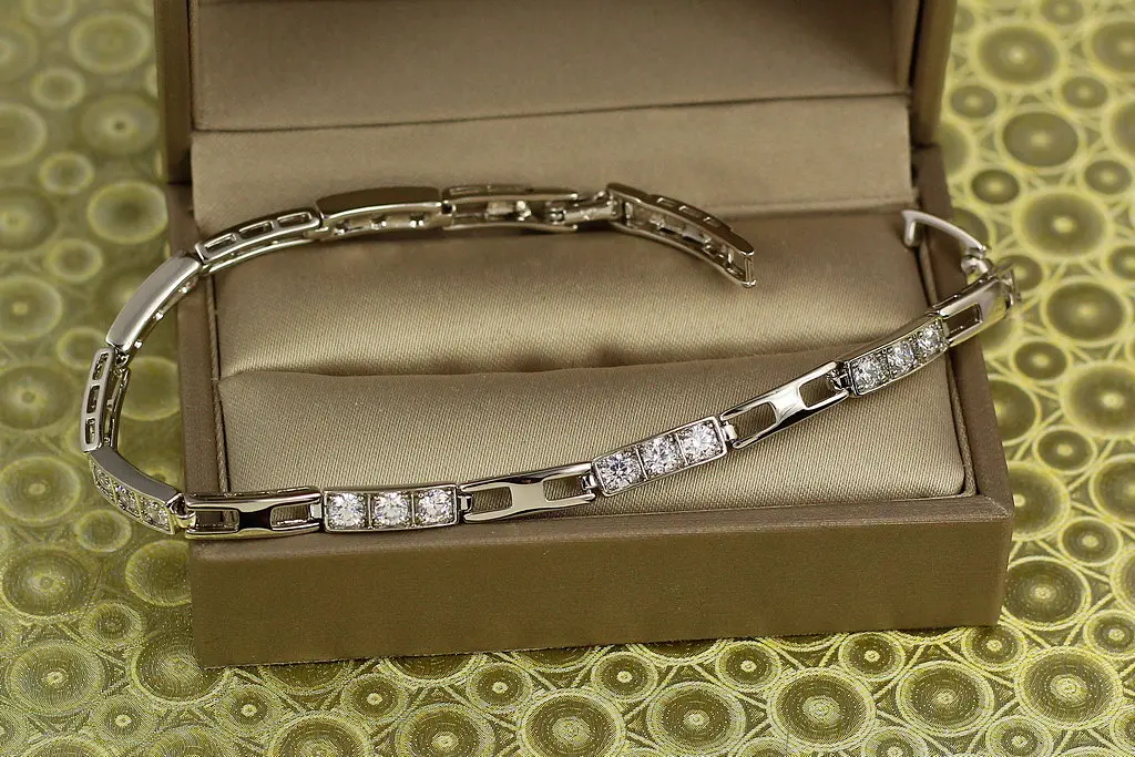 Браслет Xuping Jewelry дорога жизни 17 см 4 мм серебристый