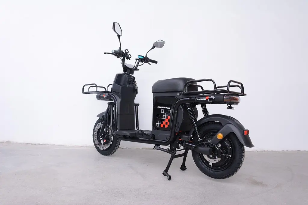 Электроскутер Грузовой с двумя большими багажниками Crosser MAX PRO (1200W 72V 24Ah) Черный - фото 7