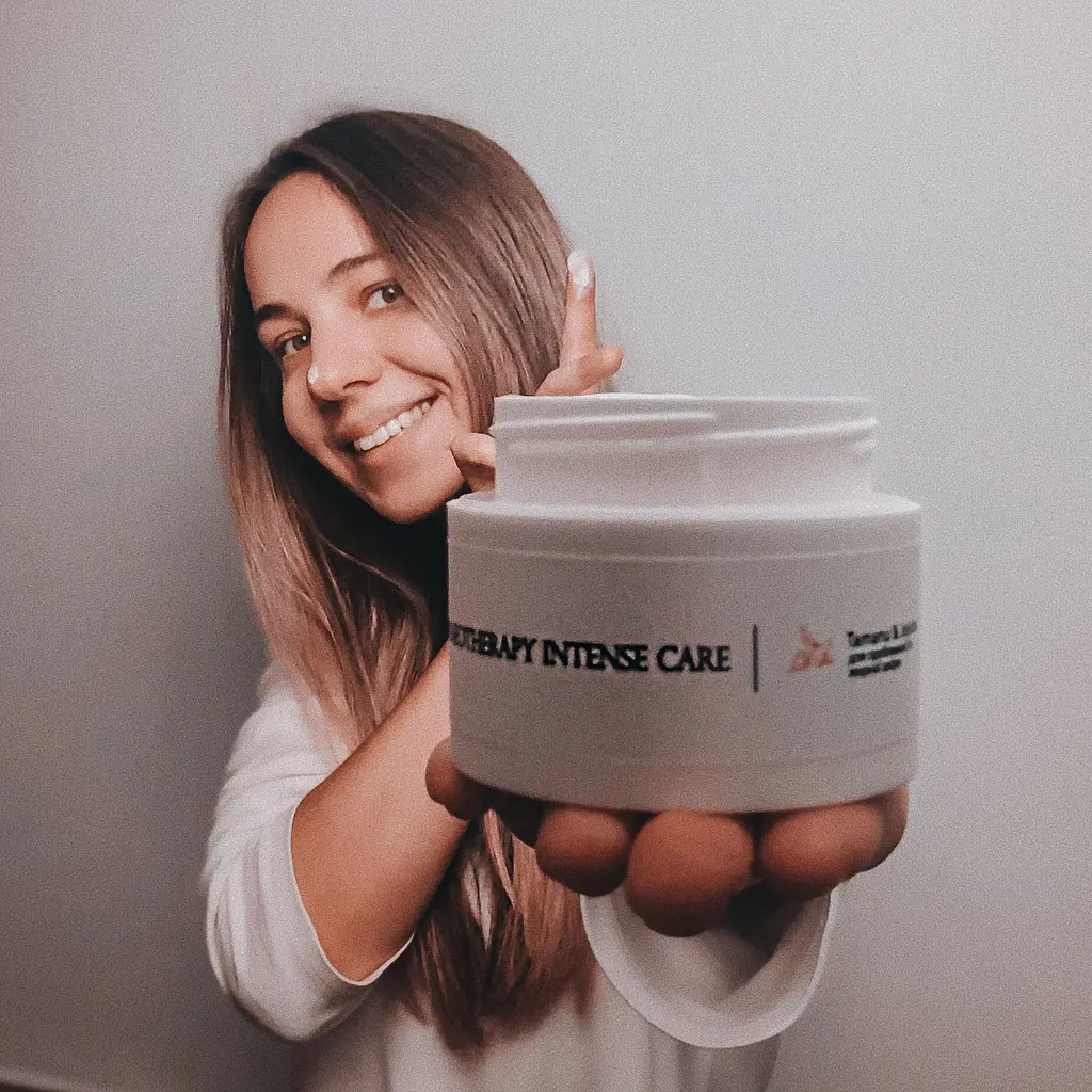 Солнцезащитная сыворотка SPF 30 с витамином С + Базовый набор для ухода за жирной кожей лица Hillary - фото 21