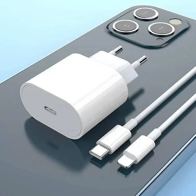 Мережевий зарядний пристрій Apple 20W USB-C Power Adapter + Cable HC White - фото 4