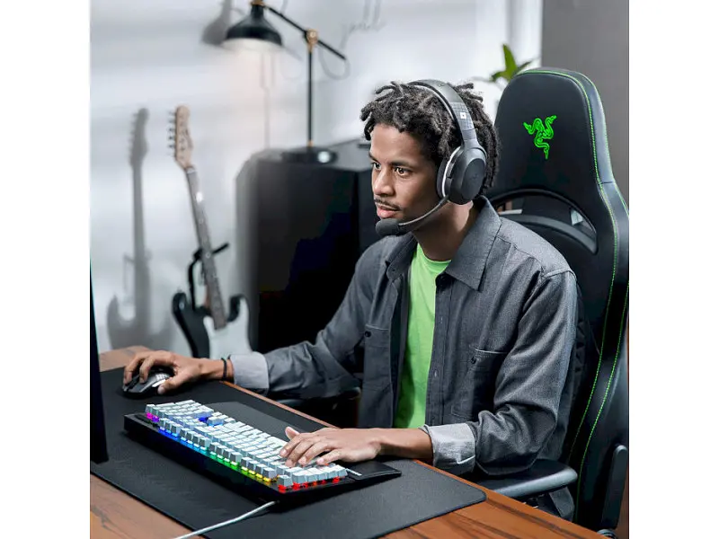 Клавіатура Razer BlackWidow V3, Green Switch, ROBLOX Edition (RZ03-03542800-R3M1) - фото 3