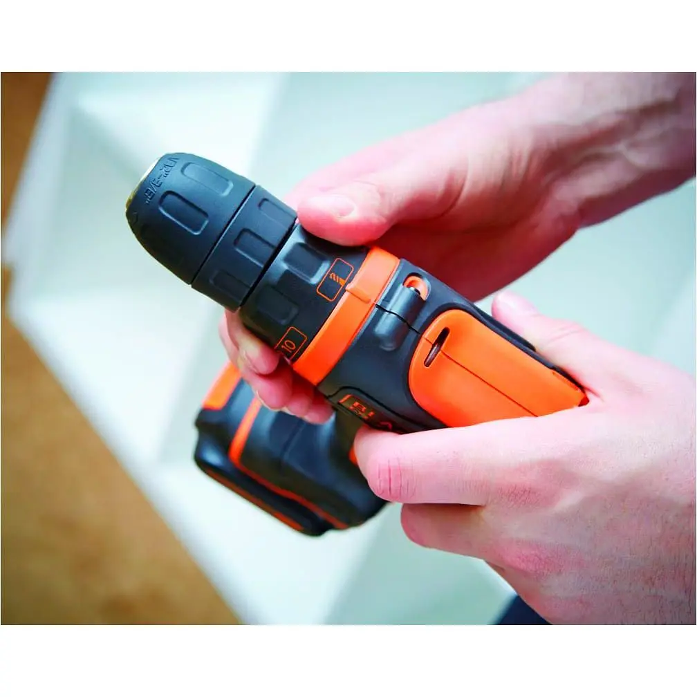Дрель-шуруповерт Black+Decker BDCDD12B 10.8V 1.5Ah [89317] - фото 4