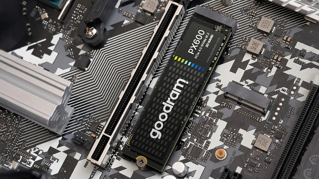 Накопичувач SSD 1TB Goodram PX600 M.2 2280 PCIe 4.0 x4 NVMe 3D NAND (SSDPR-PX600-1K0-80) - фото 3