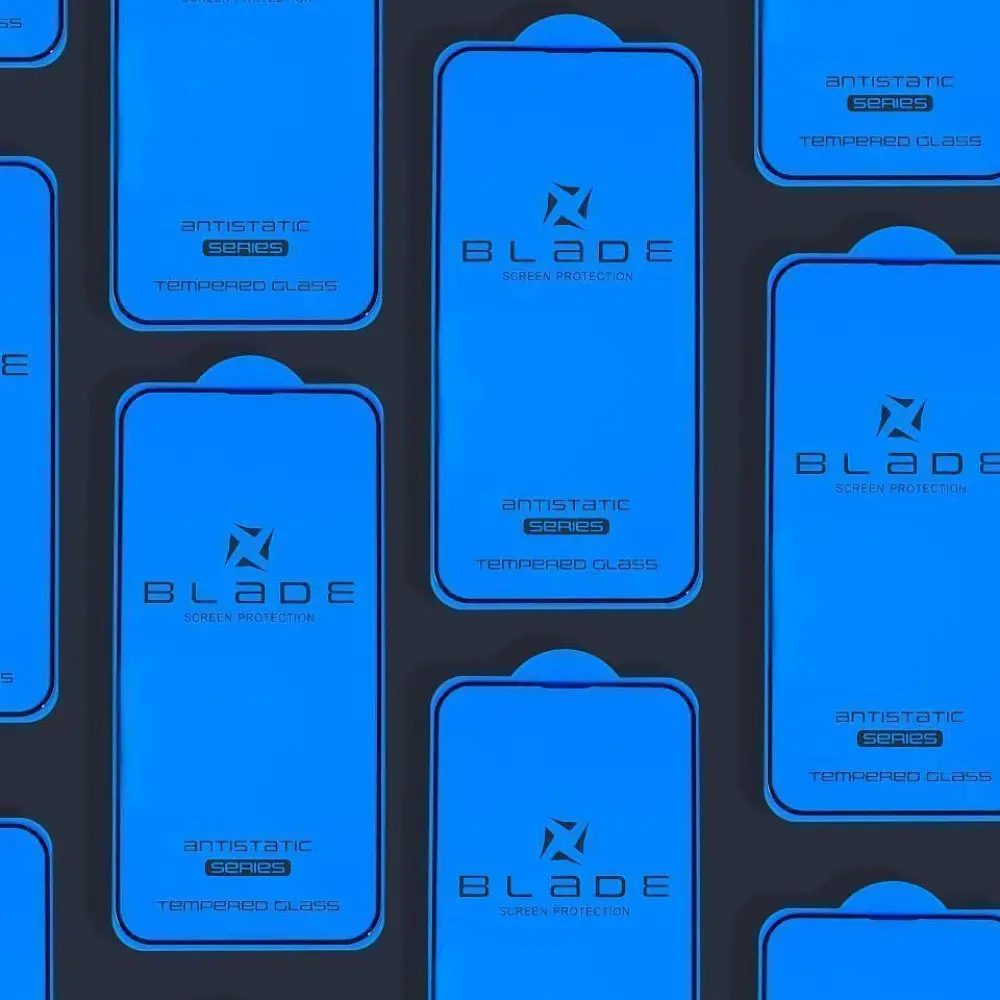 Захисне скло BLADE ANTISTATIC Series Full Glue iPhone 16 Pro/17 - фото 7