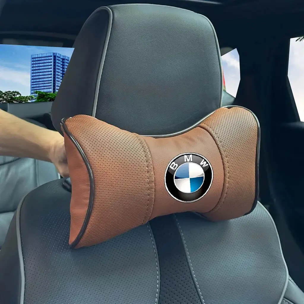 Подушка на підголівник з логотипом BMW Екошкіра 3D Кольоровий лого Коричневий-Коричневий кант 1 шт