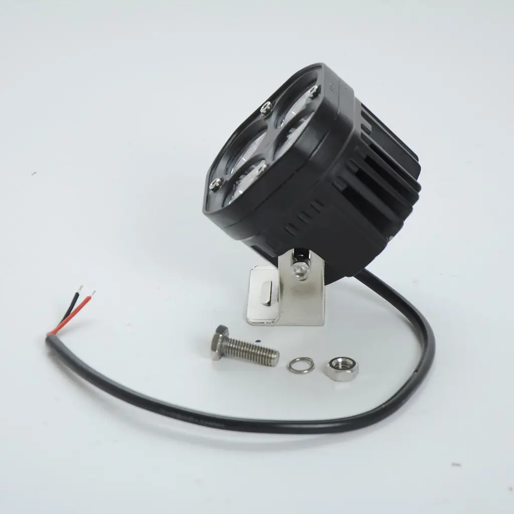 Світлодіодна додаткова LED фара 40W (10W x 4) Cree діоди 10-30V 75x75x70 mm - фото 2
