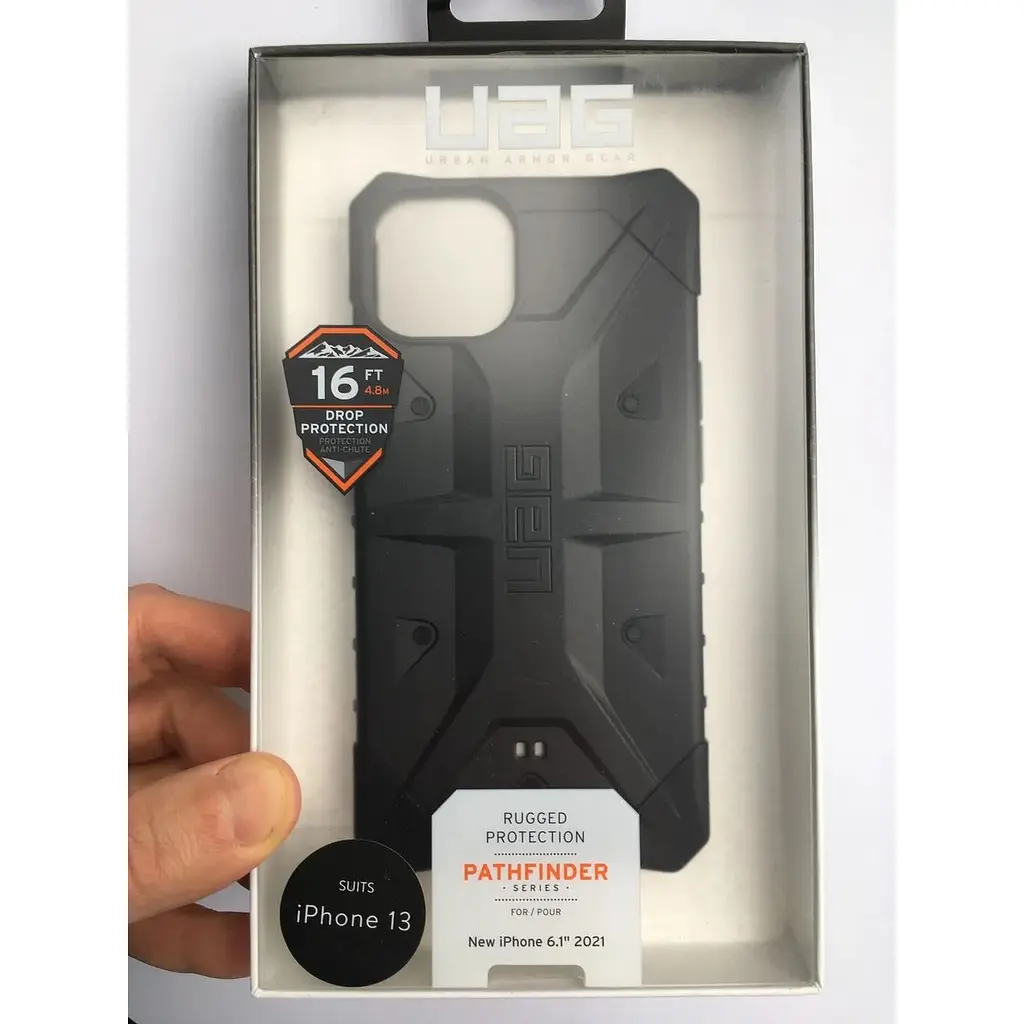 Оригинальный противоударный чехол UAG Pathfinder для iPhone 13 / iPhone 14 (6.1") Black 113177114040 - фото 3