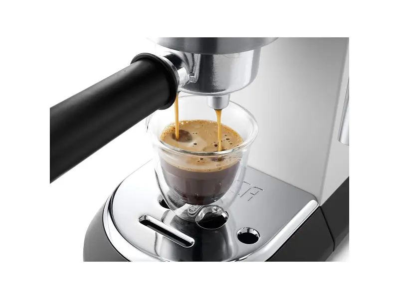 Ріжкова кавоварка еспресо Delonghi EC 685.W - фото 7