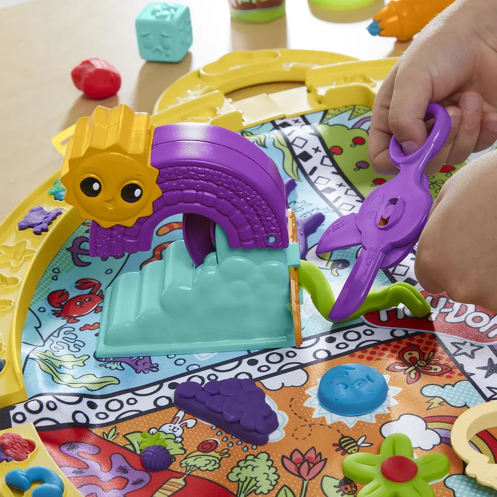 Набір для творчості з пластиліном Play-Doh Fold & Go Playmat Starter Set зі складним килимком для зберігання, (F9143) - фото 16