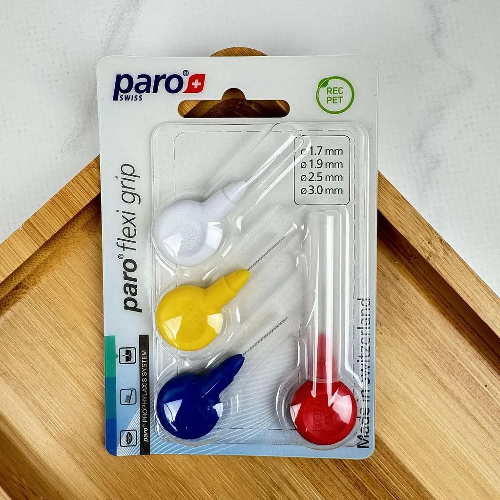 Міжзубні щітки Paro flexi grip різні розміри (Ø 1.7 мм, 1.9 мм, 2.5 мм, 3.0 мм), 4 шт