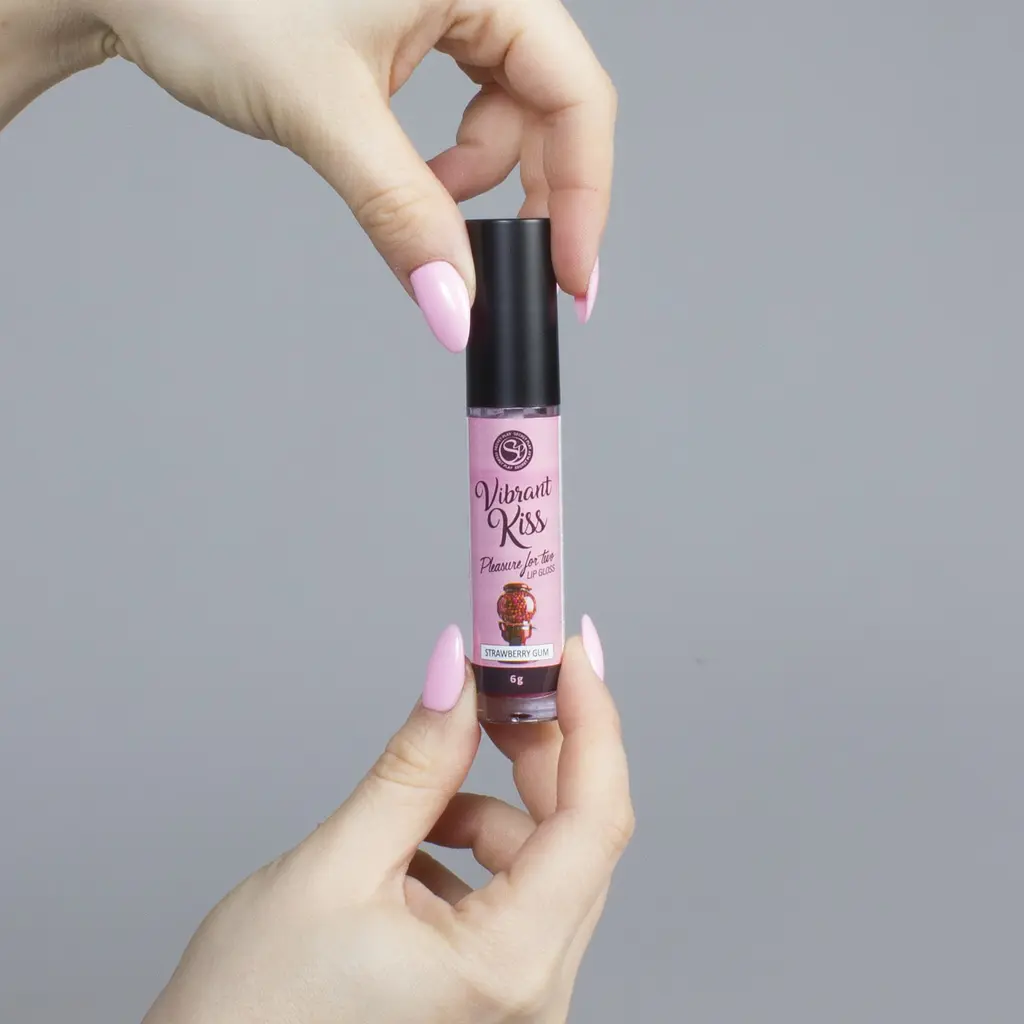 Блиск для губ зі смаком полуничної жувальної гумки Secret Play Vibrant Kiss з ефектом вібрації 6 г - фото 3