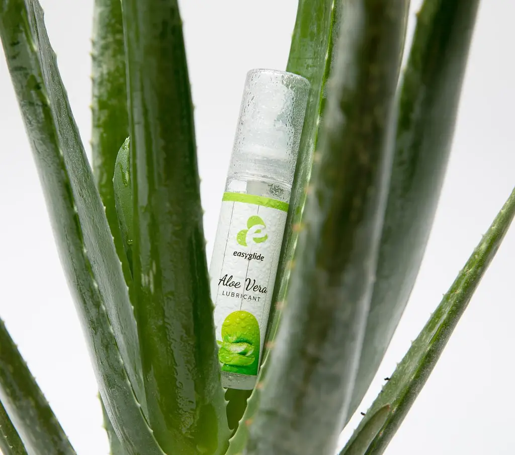 EG016 Лубрикант на водній основі AsyGlide Aloe Vera, 30 мл - фото 2
