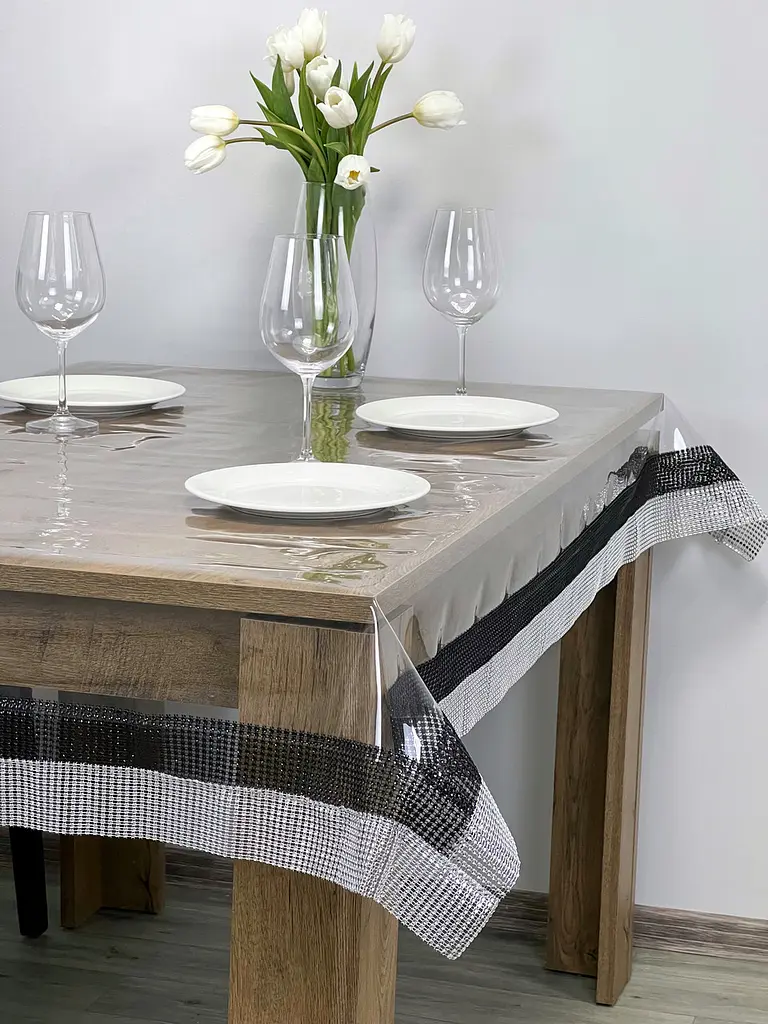 Скатертина силіконова з чорно-срібною стразовою стрічкою 390х160 см - фото 7