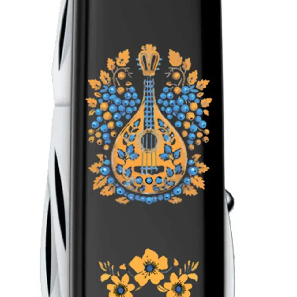 Ніж Victorinox Huntsman Ukraine 91мм,15функ,чорн ,Українські мотиви - фото 3