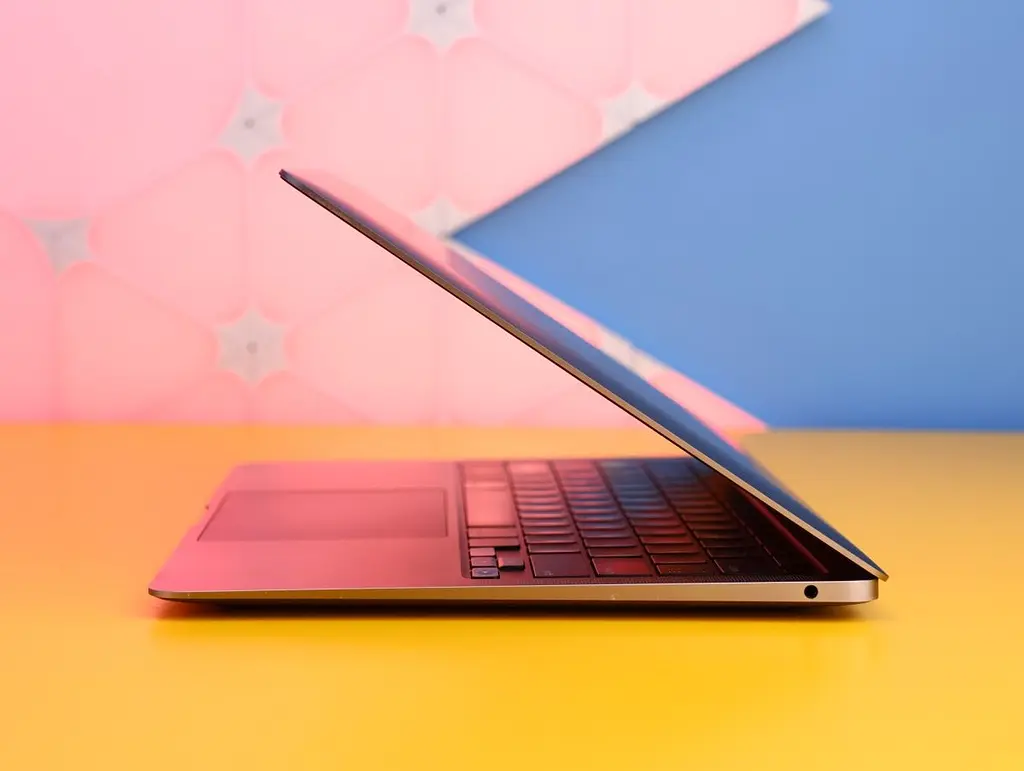 Ноутбук Apple MacBook Air 13" 8/256GB Space Gray 2020 (MGN63) Б/в [171873] - фото 2
