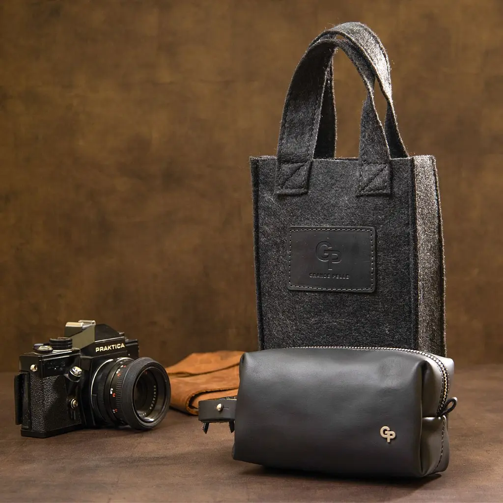 Шкіряна косметичка для чоловіків Grande Pelle 11507 чорний - фото 7
