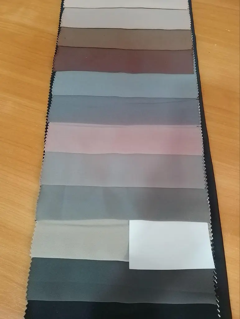 Комплект штор блекаут матовий сіро-бежевий 2 шт 300х230 - фото 2