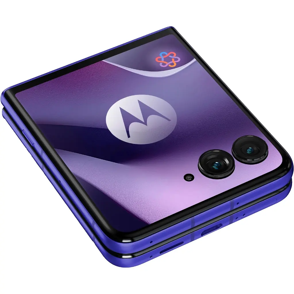 Мобільний телефон Motorola Razr 70 Ultra 16/512GB Orient Blue (PBB20002PL) - фото 6