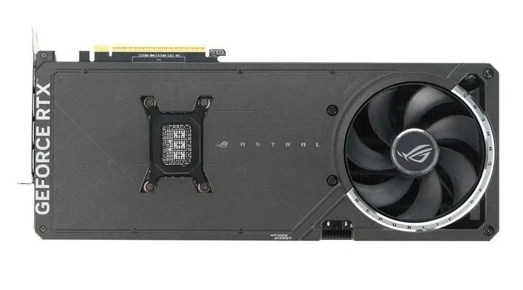 Видеокарта Asus RTX 5080 16GB ROG Astral 16GB GDDR7 - фото 4