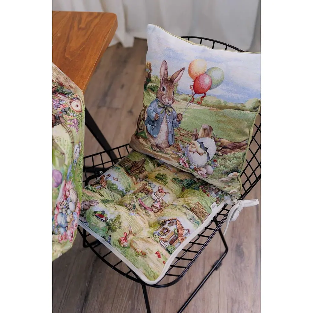 Подушка Прованс Настроение Заяц с шариками гобеленовая 45х45 см (44332) - фото 5