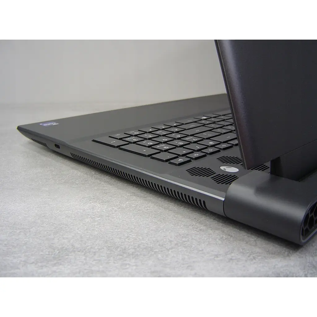 Ноутбук Dell Alienware M18 R2, Intel Core i7-14700HX, 32GB RAM, 1TB SSD, NVIDIA GeForce RTX 4070, QHD+ 165Hz, 18", черный - фото 14