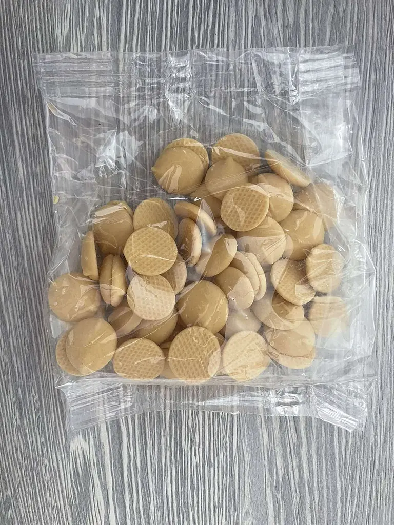 Ласощі для гризунів та кроликів Lolo Pets Дропси медово-молочні 75 г LO-71035 - фото 3