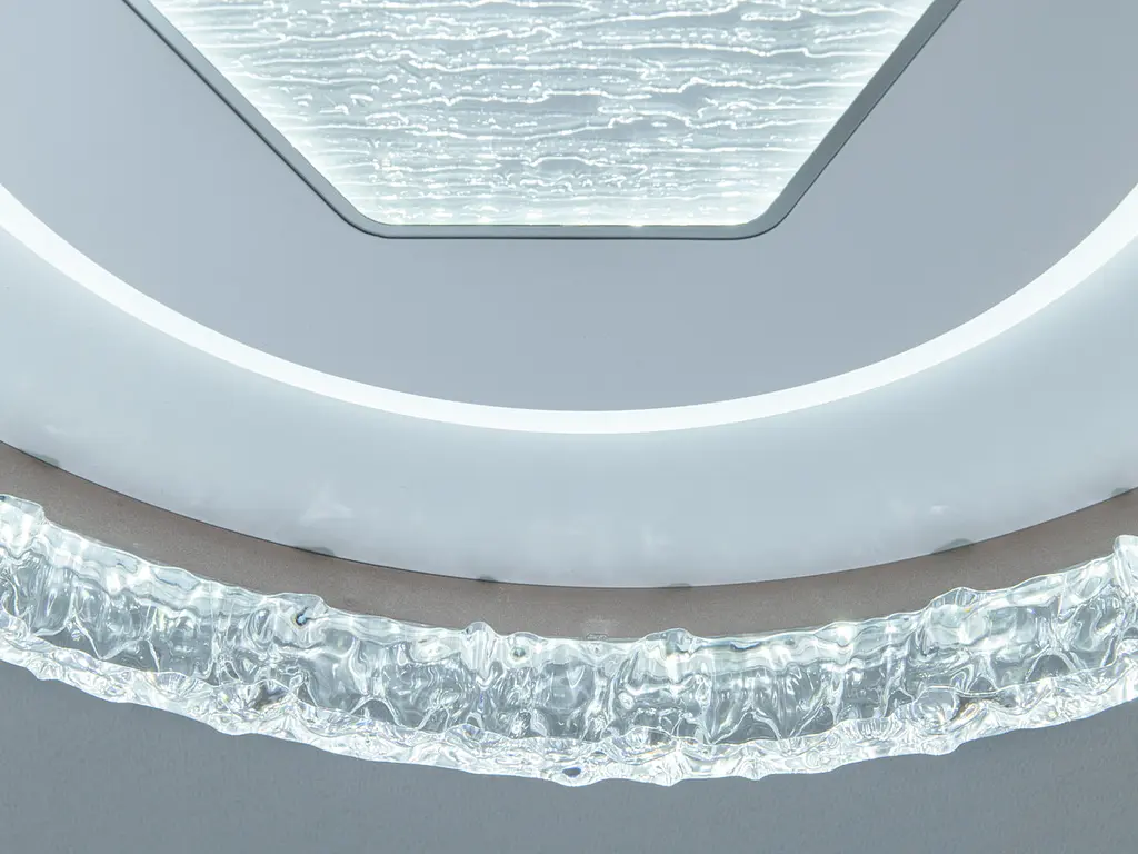 Стильна стельова LED люстра у вітальню Diasha WG5157/A WH, Ø48 см, 85 W - фото 5