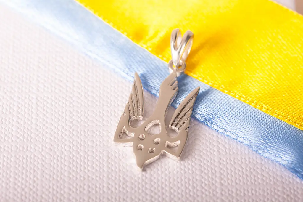 Підвіска герб України з родієвого срібла SP-0003 - фото 2