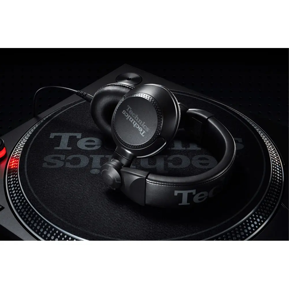 DJ вініловий програвач Technics SL-1210MK7EE Black - фото 6