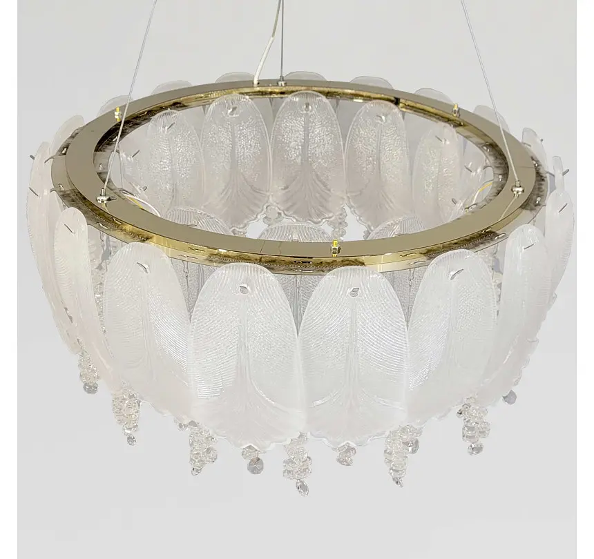 Кругла золота світлодіодна люстра Artlight 7097/550GD з матовим скляним листям і прозорим нижнім декором 95W - фото 5