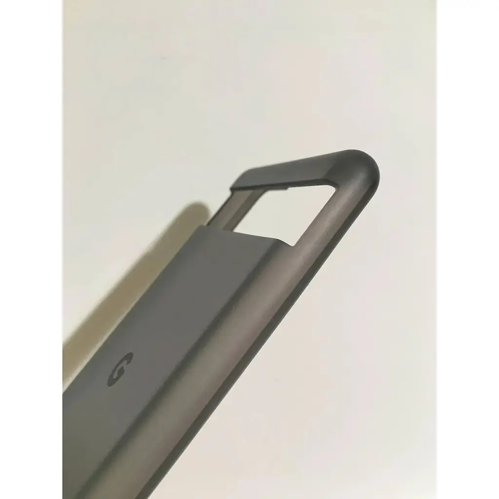 Оригинальный противоударный чехол Google Official Case для Pixel 6a (6.1") Charcoal (GA03706) - фото 5