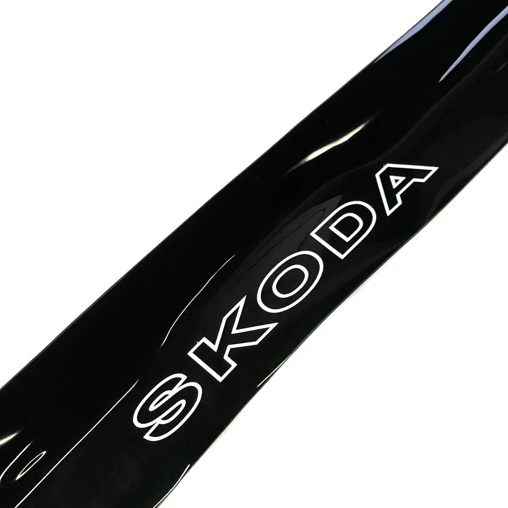 Дефлектор капоту мухобійка Skoda Octavia Tour 1997-2012 Voron Glass (MS10396) - фото 3