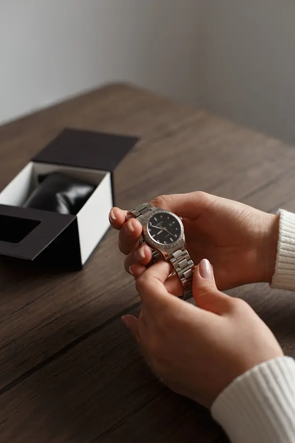 Годинник Carnival Luiza Black - фото 17