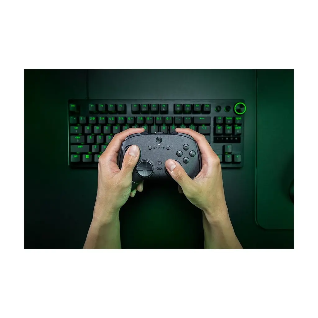 Геймпад Razer Wolverine V3 PRO 8K PC Wireless Black (RZ06-05540100-R3M1) - фото 10