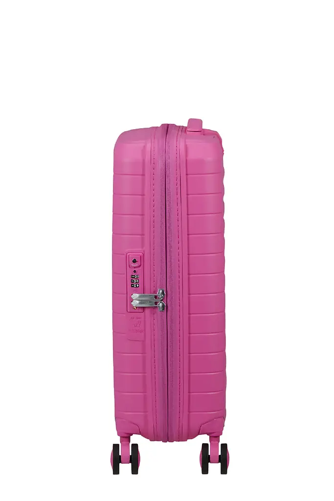 Чемодан 55 См American Tourister FASTFORWARD ELECTRIC FUCHSIA 55х40х20(23) MI0*90001 - фото 7