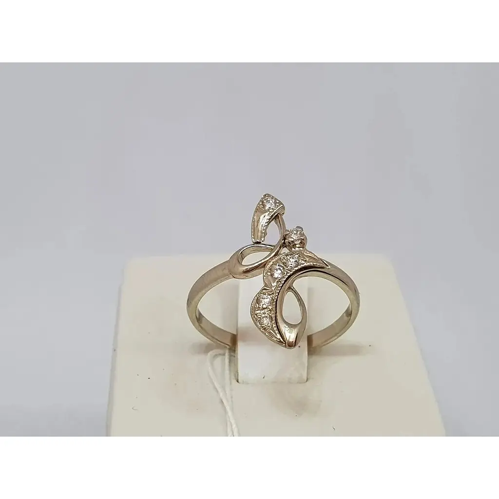 Золоте кільце Гаразд з діамантами. 3021988 17,5 - фото 2