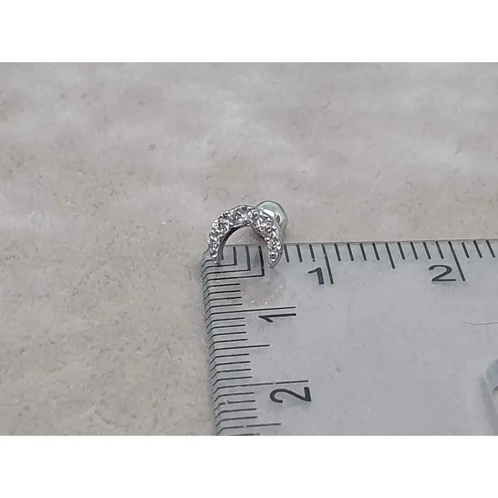 Серебряная серьга для пирсинга хеликса Ирий Луна с фианитами. 40107ШТ - фото 6