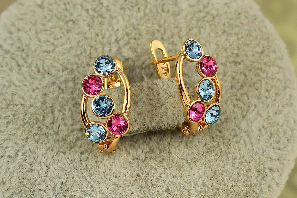 Сережки Xuping Jewelry Бульбашки Сваровські рожеві і блакитні камені 1.6 см золотисті - фото 2