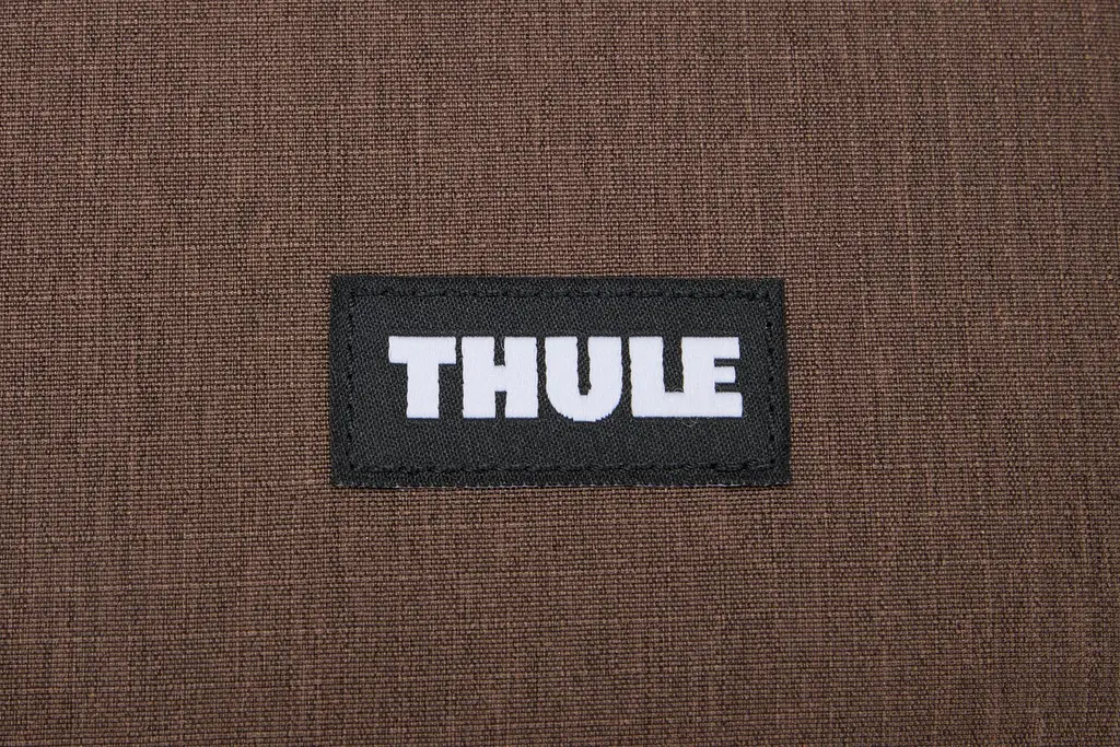 Чохол Thule Lithos Sleeve MacBook Air 15 (Nuanced Brown) 3205459 (TH 3205459) - фото 8