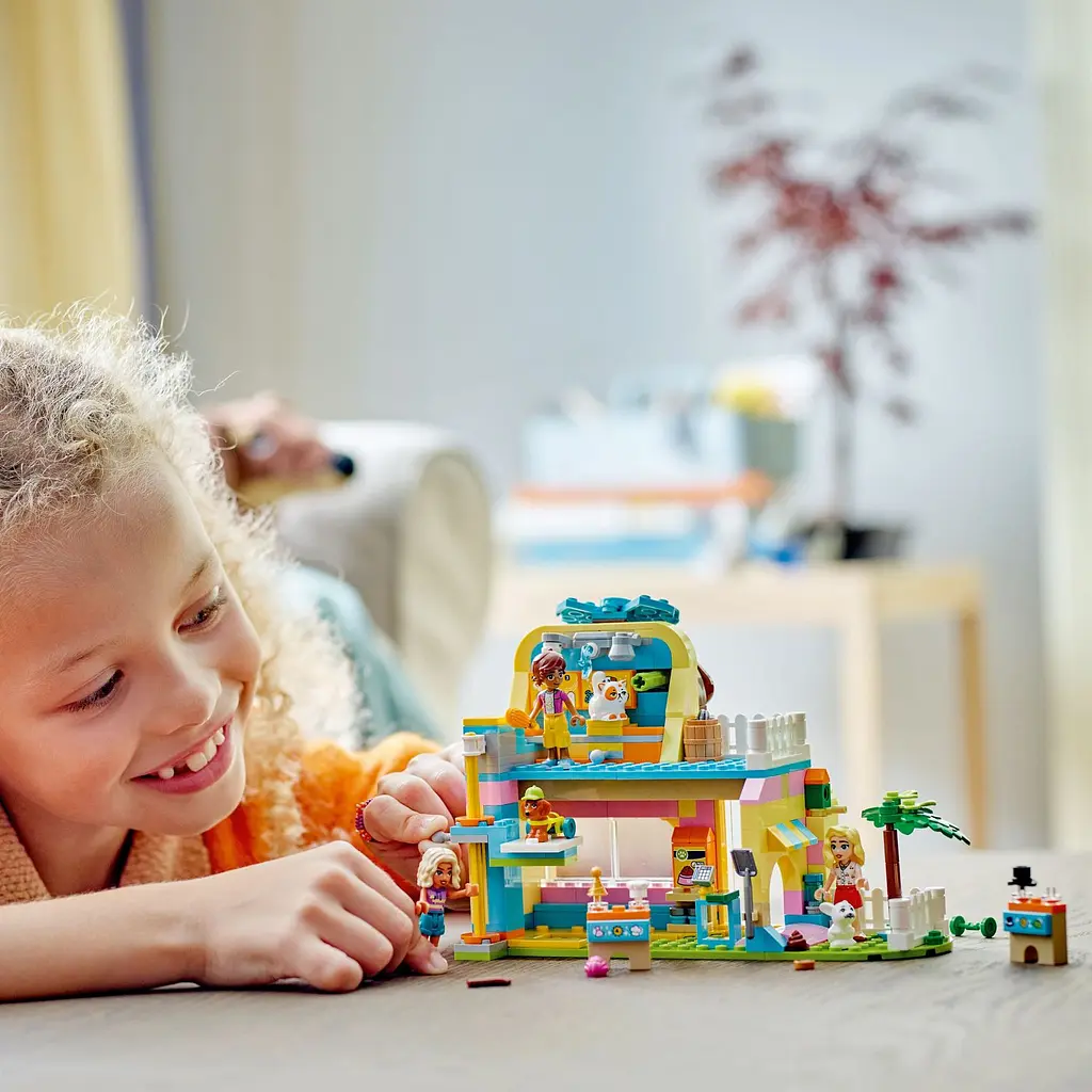 Конструктор LEGO Friends Магазин аксессуаров для домашних любимцев 375 деталей (42650) - фото 5