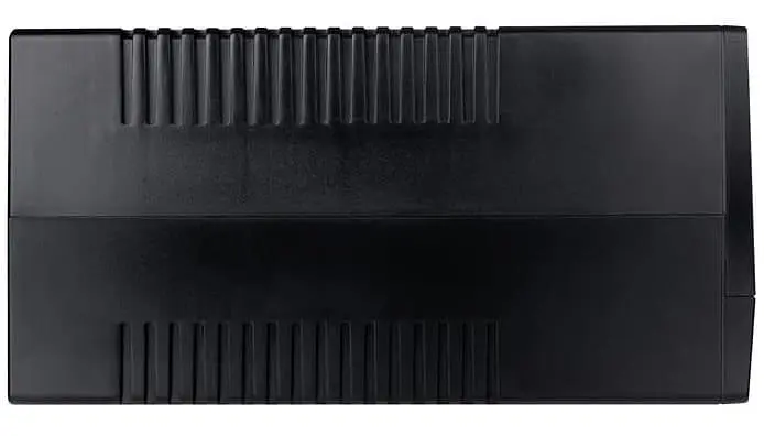 Источник бесперебойного питания ProLogix 1000 ВА / 600 Вт / 7 А*ч (PLPU1000VA4LED) - фото 3