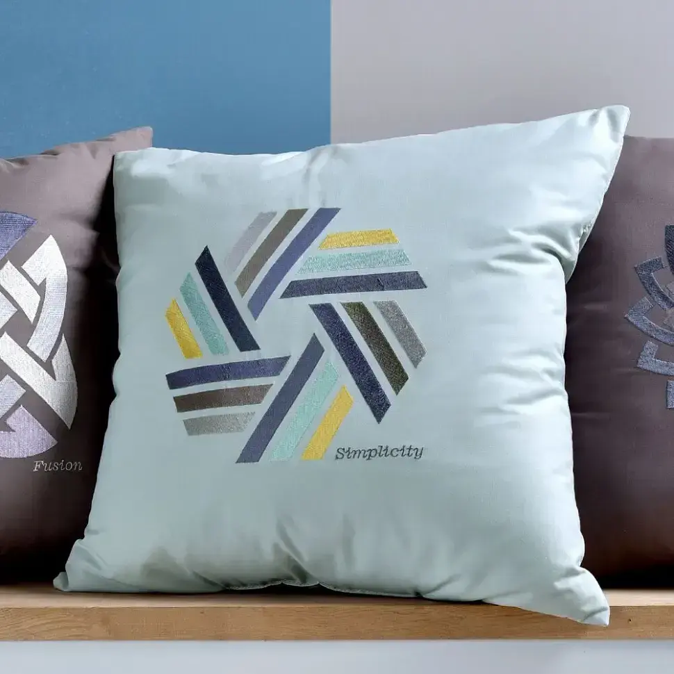 Подушка декоративна Ideia Rain з вишивкою м'ятний 50х50 см (8-32196) - фото 4