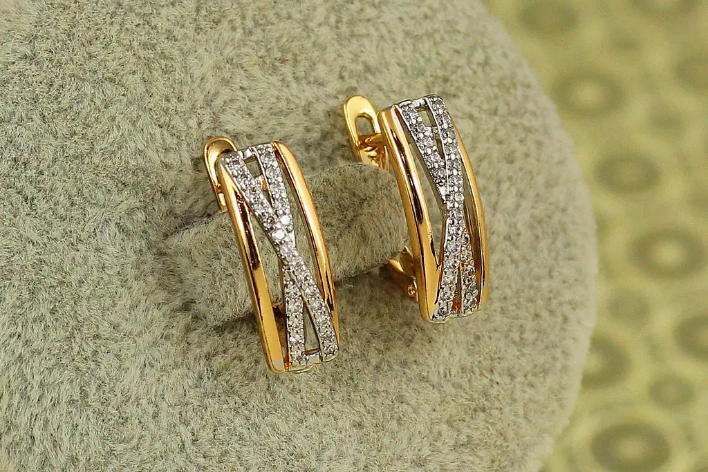 Сережки Xuping Jewelry перехрестя з родієм 1,7 см золотисті