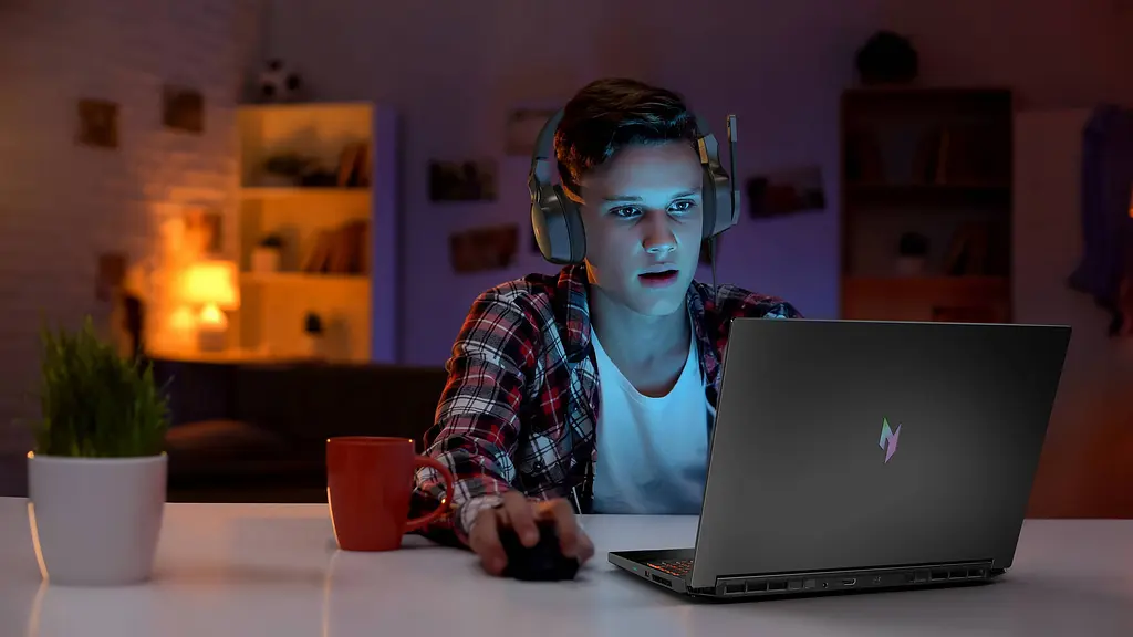Ноутбук Acer Nitro V 16 ANV16-41 16' WUXGA IPS, AMD R5-8645HS, 16GB, F512GB, NVD4050-6, Lin, чорний (NH.QRVEU.00E) - фото 2