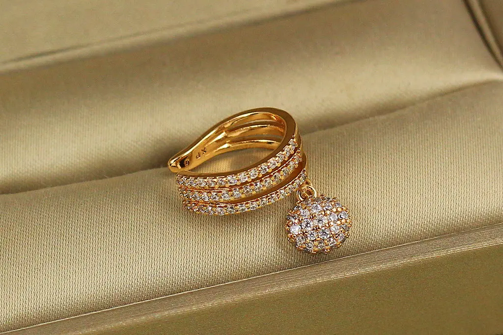 Сережки кафи Xuping Jewelry три доріжки з підвіскою 1,5 см золотисті - фото 2