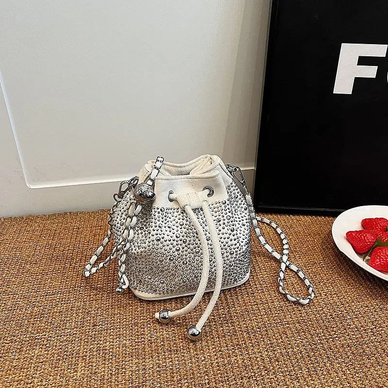 Сумочка Старс Italian Bags white 16x12x15 см Білий - фото 2