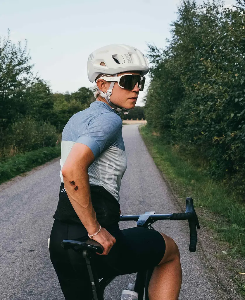 Велоджерсы женские POC Essential Road Light Jersey S Голубой-Салатовый - фото 3