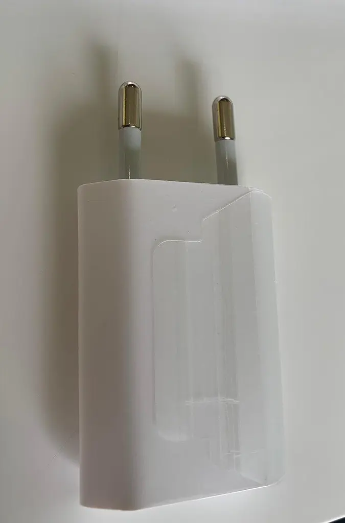 Сетевое зарядное устройство для всех телефонов с USB-входом на 1 А зарядный адаптер OEm 5w - фото 4