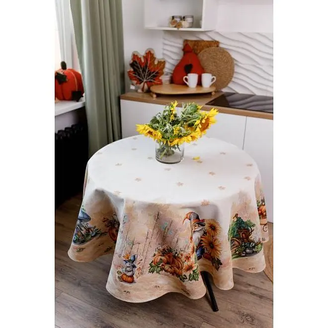 Скатерть Прованс Тыквенные гномы гобеленовая Dх140 см (36305) - фото 4